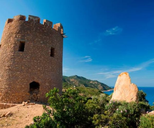 Quirra Coastal Tower. Villaputzu. Provincia di Cagliari. Sardinia. Italy. (Photo by: Enrico Spanu/REDA/Universal Images Group via Getty Images)