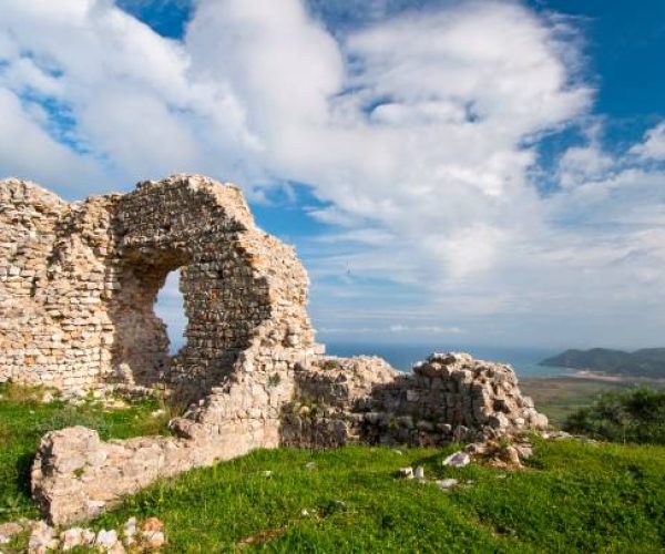 Quirra Castle. Villaputzu. Cagliari district. Sardinia. Italy. Europe. (Photo by: Fabiano Caddeo/REDA/Universal Images Group via Getty Images)